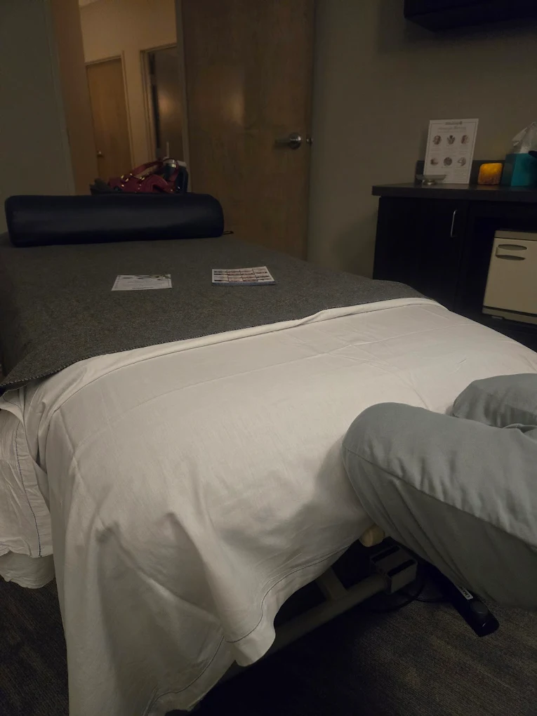 Hand & Stone Massage and Facial Spa in San Antonio, TX